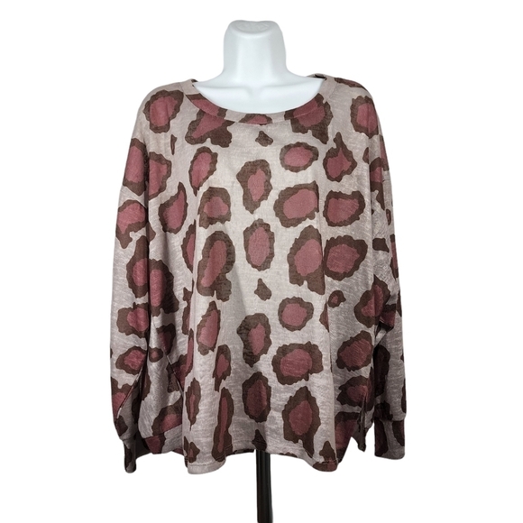 UMGEE ANIMAL PRINT SHIRT - Picture 1 of 10